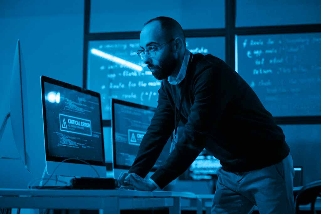 Illustration de protection informatique pour l’article PROTÉGER - Expert
